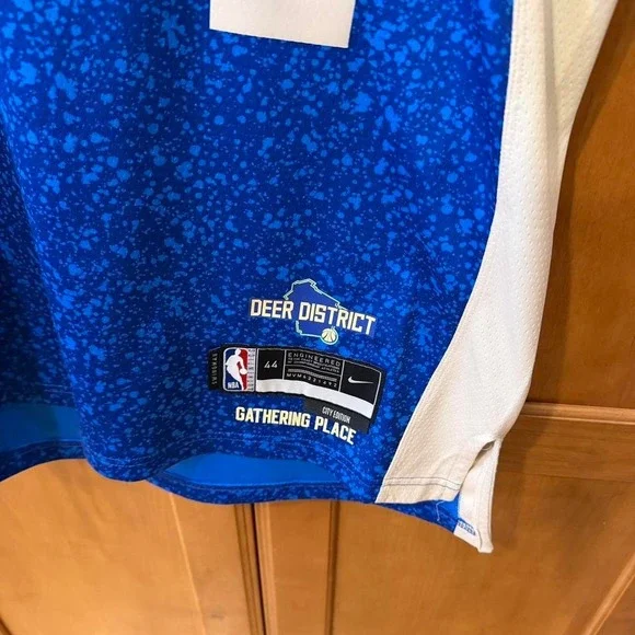 Nike Milwaukee Bucks Bobby Portis City Edition Jersey Size Medium 44 EUC - Picture 4 of 4